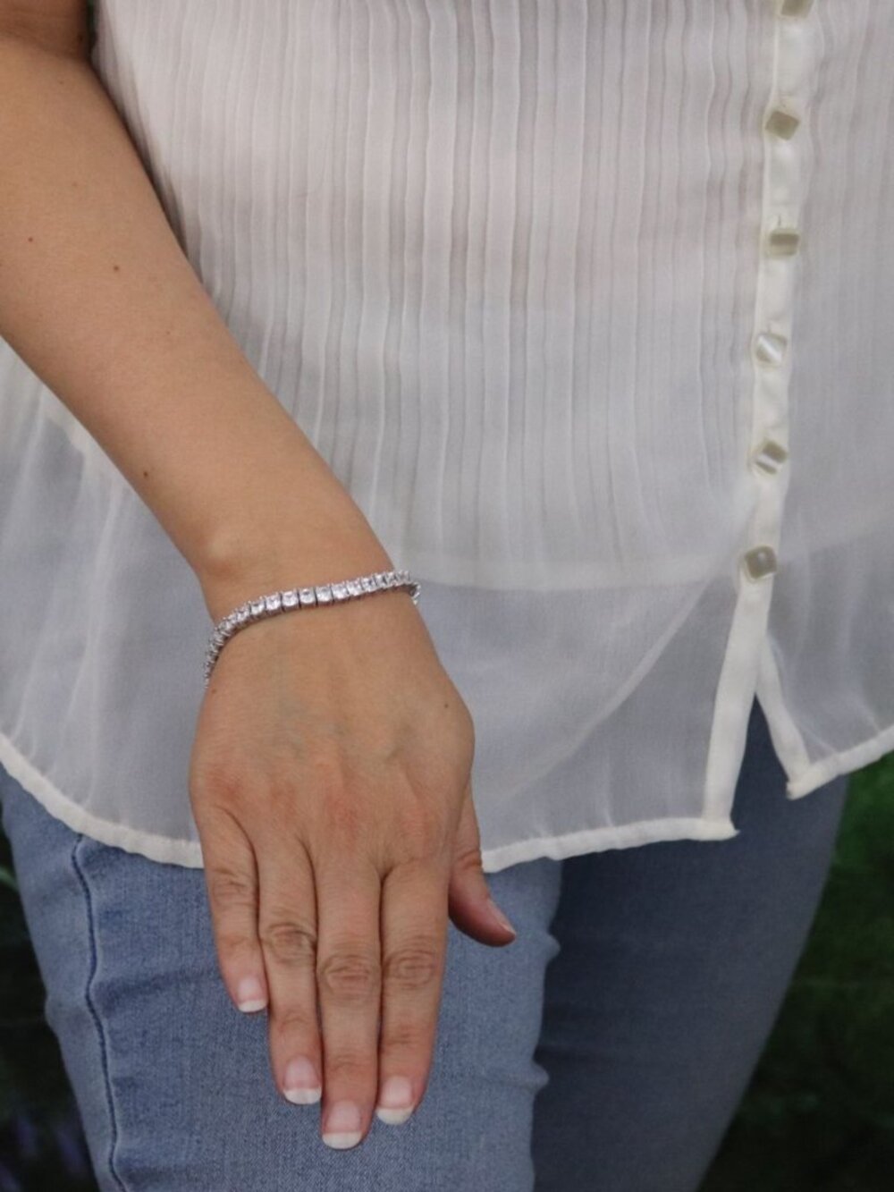 Sterling Silver Sparkly Brilliant Princess Cut Cubic Zirconia Tennis Bracelet - Picture 2 of 8